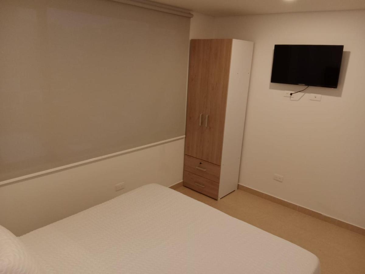 Aparta Suite Plaza Premium Bogota Exterior photo